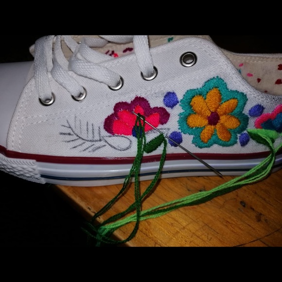 Mexican handmade shoe - Picture 3 of 8